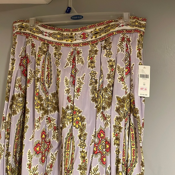 Anthropologie Dresses & Skirts - Maeve Echarpe Pleated skirt